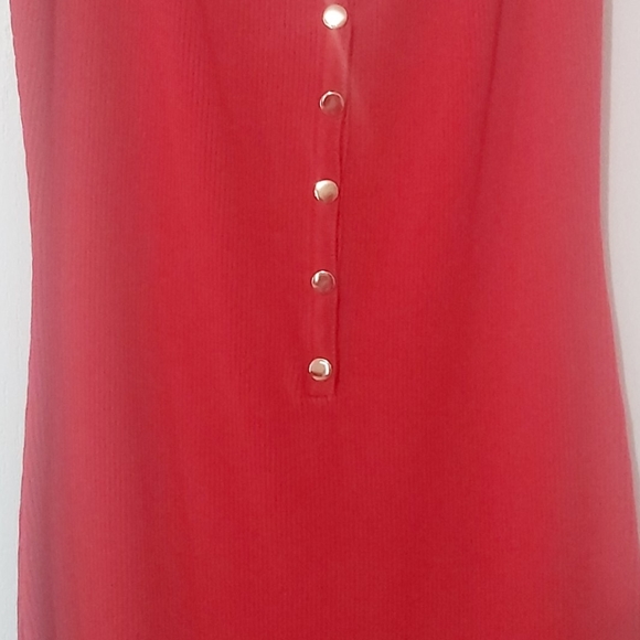 Dresses - Picture 3 of 5